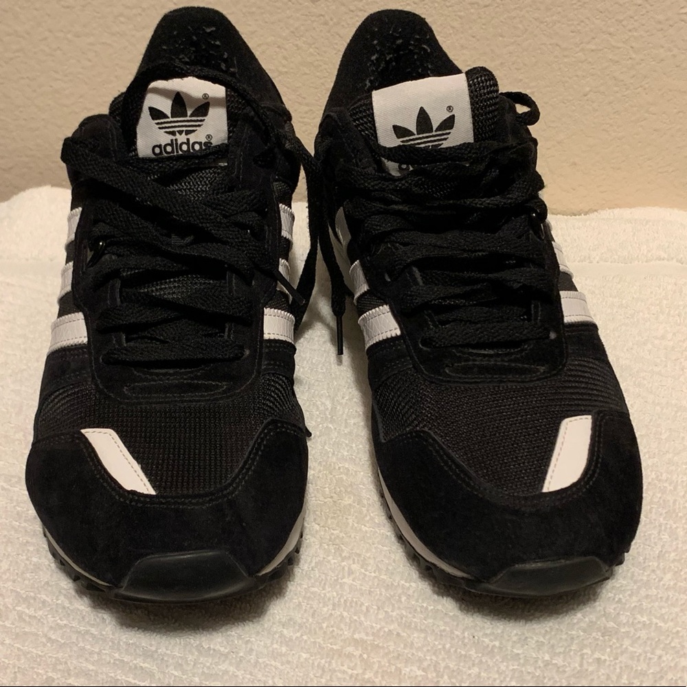 Men’s sneakers - Picture 2 of 5